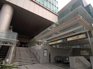 地下鉄六本木一丁目駅